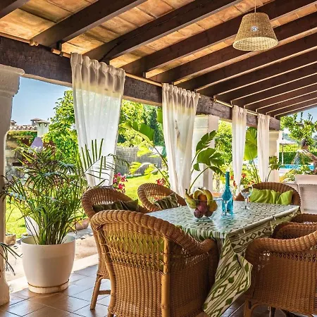 Angels Villa